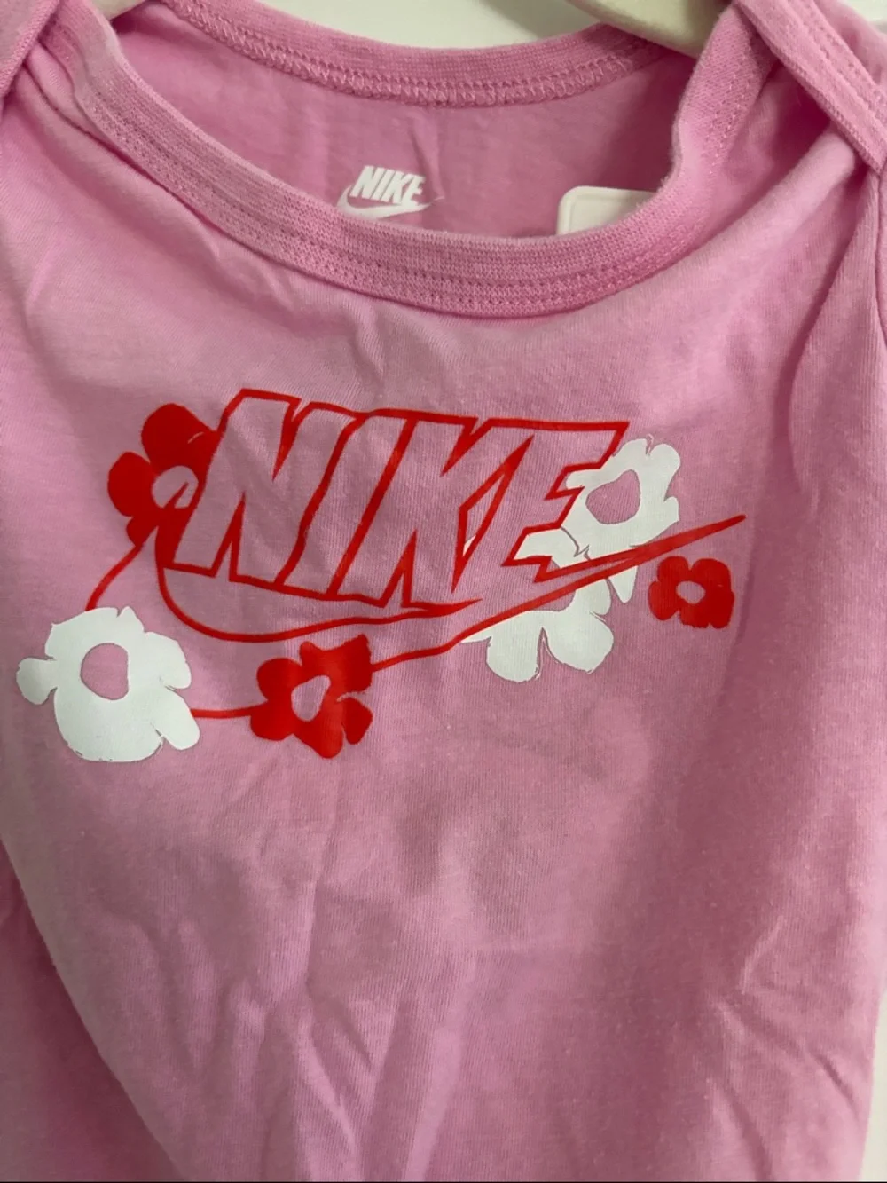 Nike Pink Floral Logo Baby Shirt and Legging Matching Set 18 Month - Picture 2 of 7